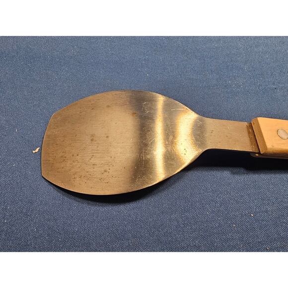 Vintage Stainless Steel 9-3/4" Ice Cream Scoop w/Rivet Wood Handle - Alaska - Picture 6 of 6